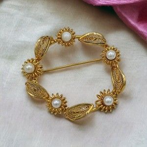 Flower Brooch Vintage Filigree Leaf Faux Pearl Open Oval Feminine Gold Tone Pin